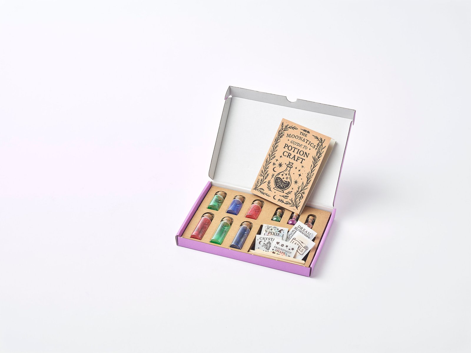 Plastic-free, eco-friendly materials in the Moonatics Apprentice Eco Potion Kit — sustainable craft gift for kids.”